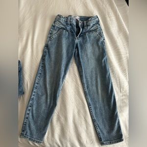 Abercrombie Kids High Rise Mini Mom Jeans 7/8